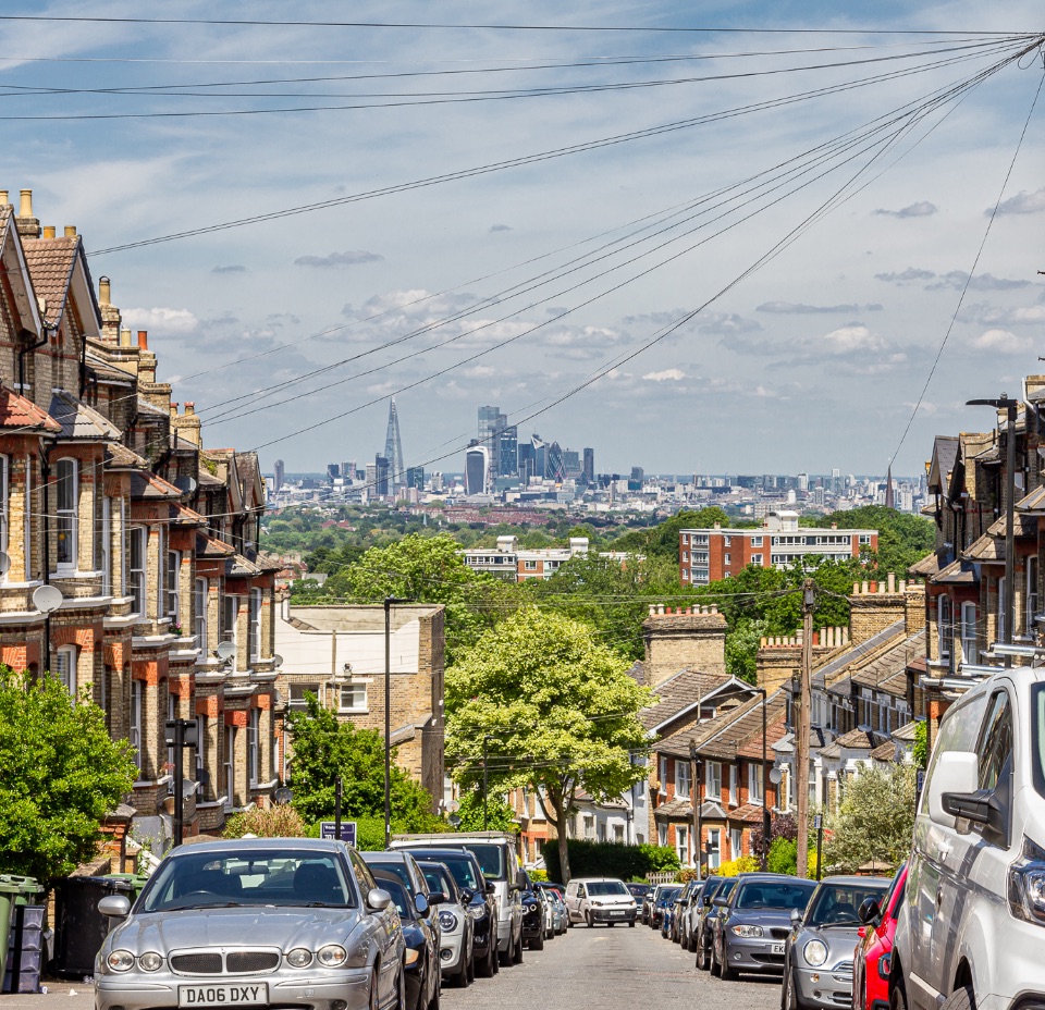 https://exposeproperty.develop3.propertystream.co/content/uploads/2021/05/Crystal-Palace-Transport-links-–-960-x-928.jpg