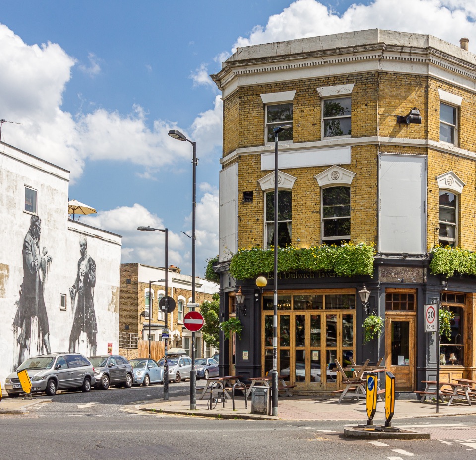 https://exposeproperty.develop3.propertystream.co/content/uploads/2021/05/Things-to-do-in-Dulwich-–-960-x-928.jpg