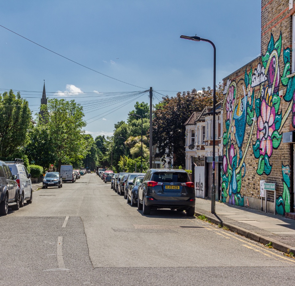 https://exposeproperty.develop3.propertystream.co/content/uploads/2021/06/Penge-Transport-links-–-960-x-928.jpg